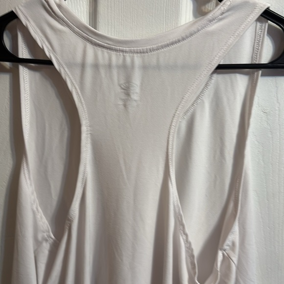 Athletic Razorback Tee - Picture 5 of 6